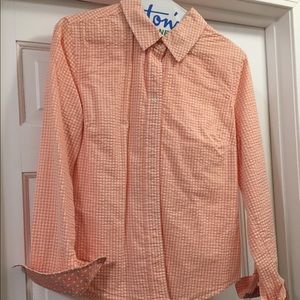 Preppy Orange Seersucker Vineyard Vines shirt